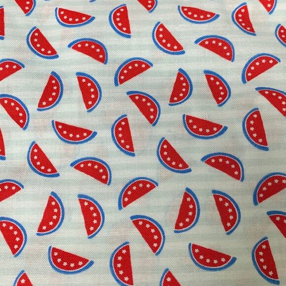 New Emma & Mila 18" X 21" Watermelon Slice Cotton Fat Quarter FQ Quilting Fabric - Picture 1 of 5